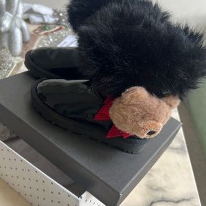 Mona Lisa teddy boots. Super warm and cute for ya toddler